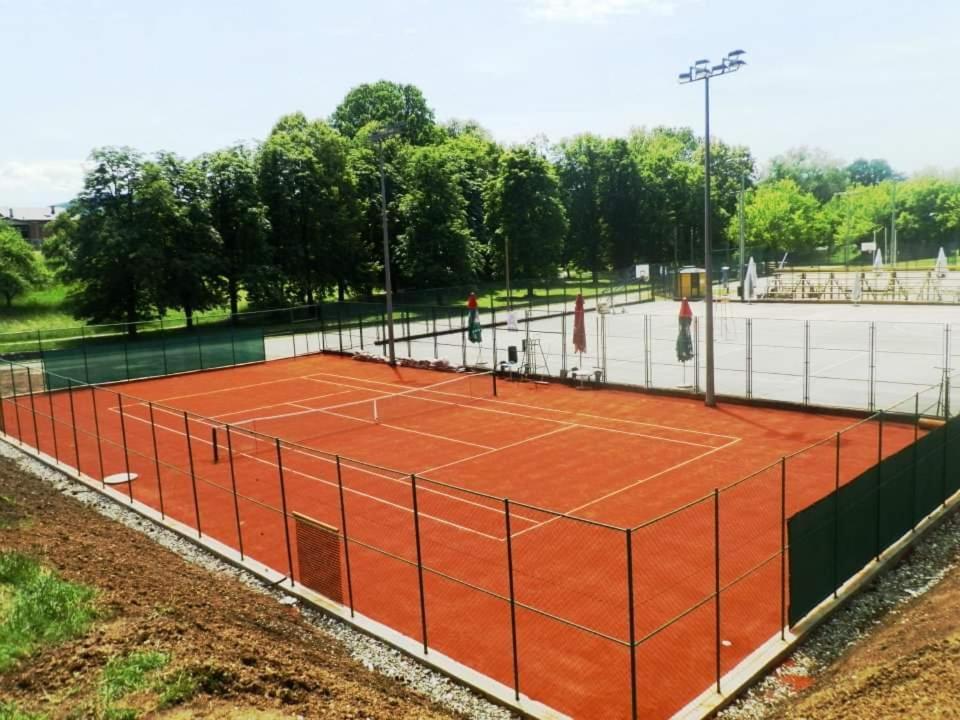 Apartmani Ramonda เตสลิช ภายนอก รูปภาพ