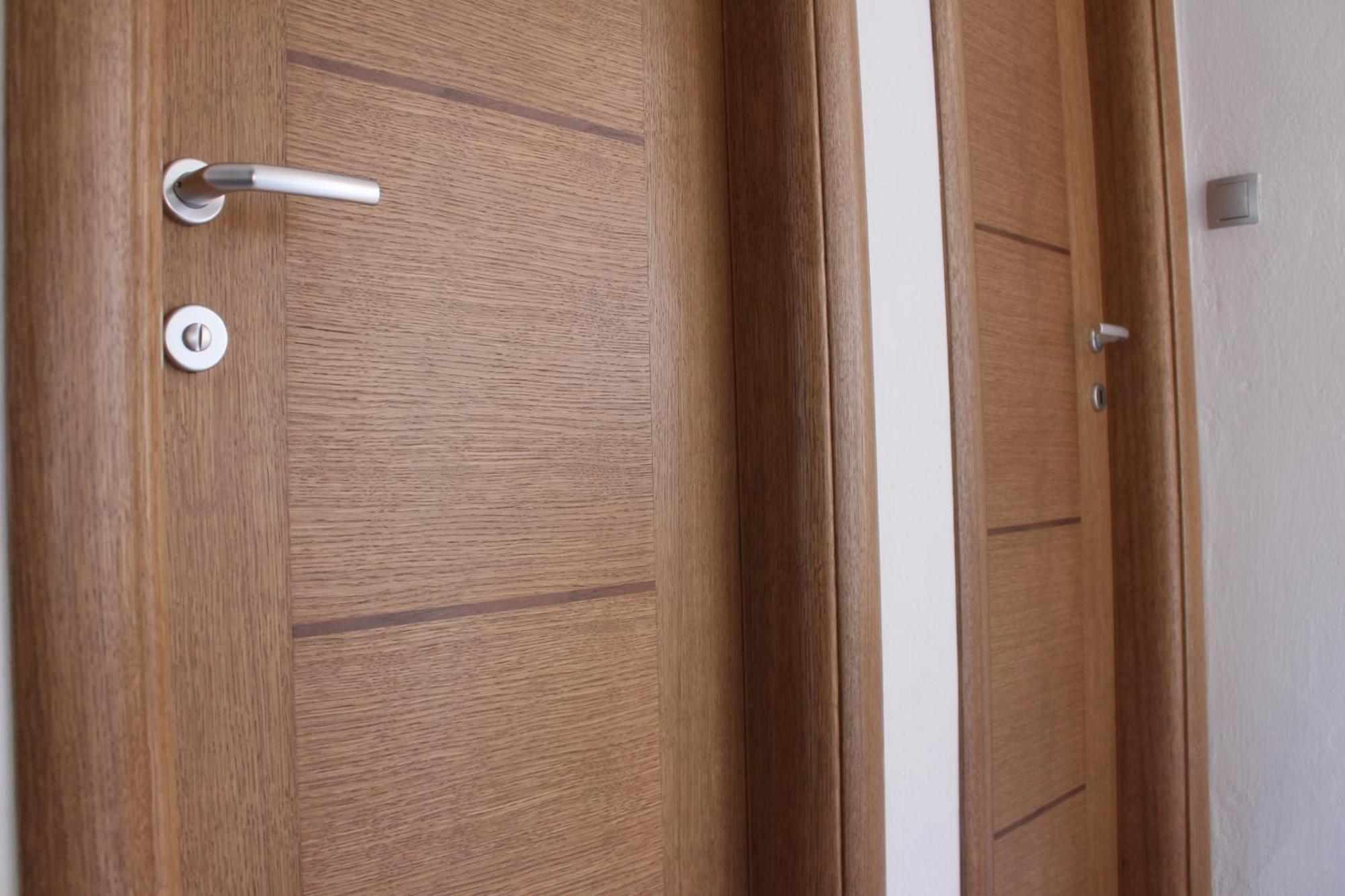 Apartmani Ramonda เตสลิช ภายนอก รูปภาพ